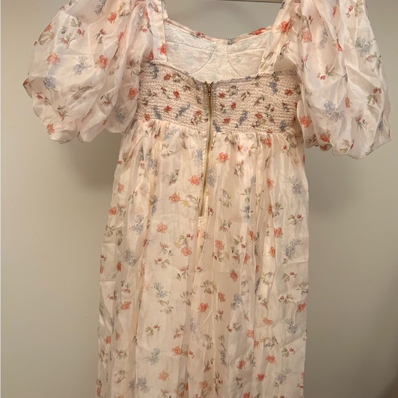 Floral Puff Sleeve Dress NWT, Bump Friendly - Picture 4 of 6